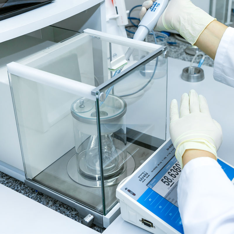 RADWAG | Laboratory Balance | XA 210.4Y.A Analytical Balance - 1