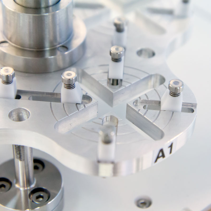 RADWAG | Mass Comparators | AK-4/2000 Automatic Mass Comparators - 1